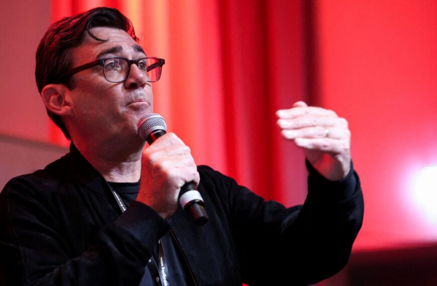 Andy Burnham facing 24-hour ultimatum over his Labour future