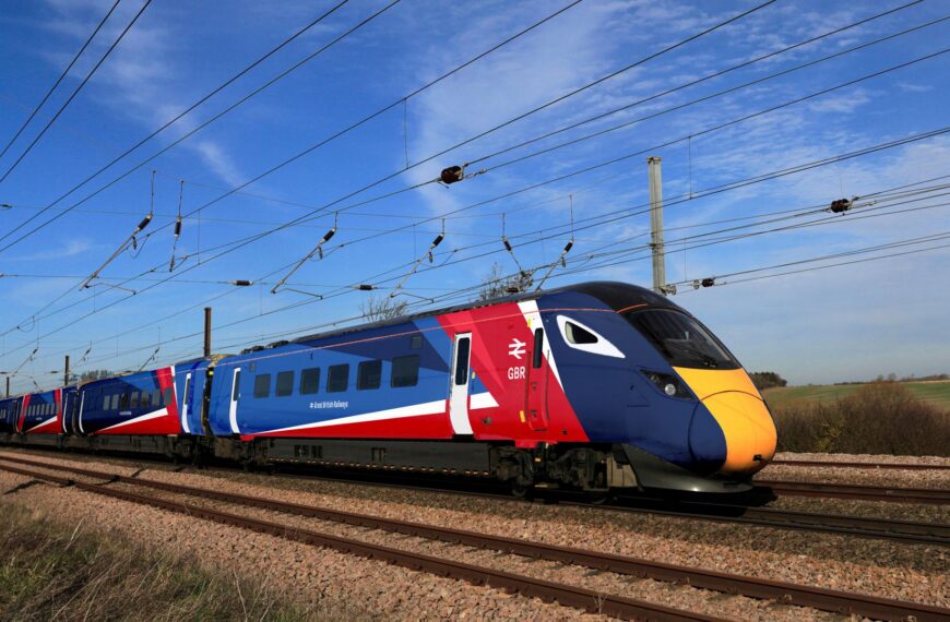 New Birmingham to Manchester rail line to be built