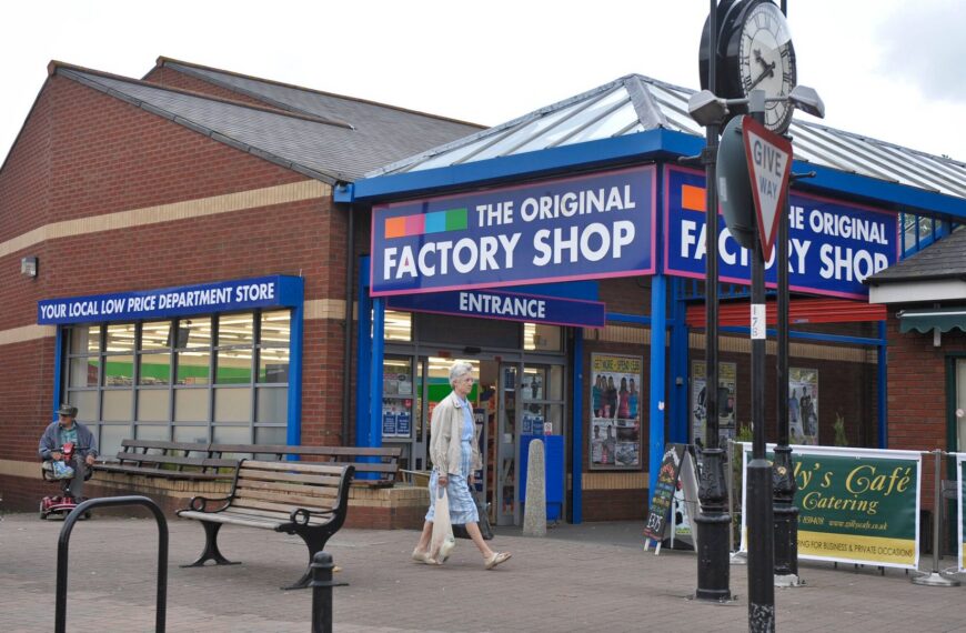 1,200 jobs at risk as The Original Factory Shop calls in administrators