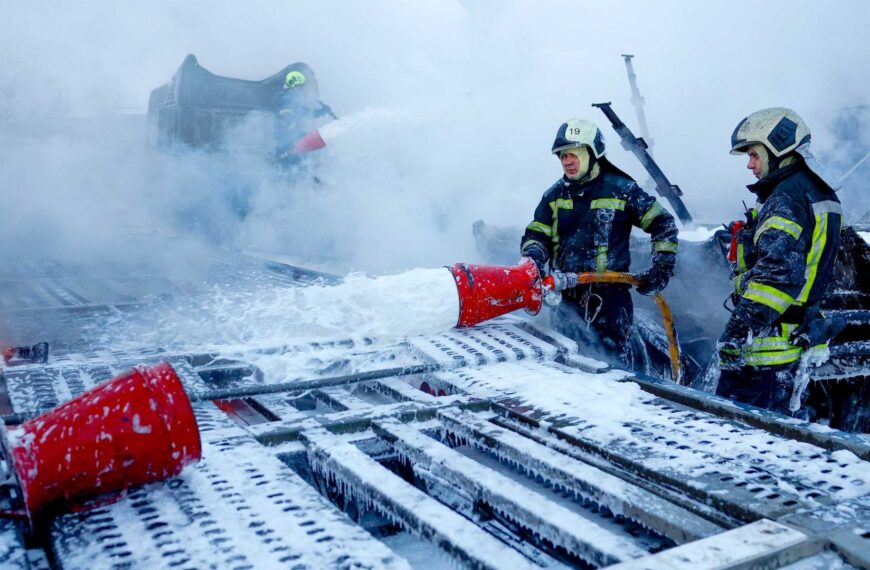 ‘Barbaric’ attack during Ukraine peace talks but Zelenskyy says negotiations could resume next week