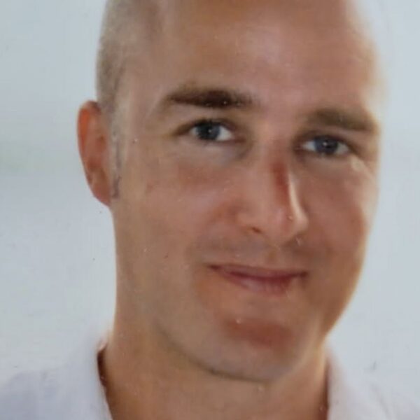 Teenagers found guilty of manslaughter after man lured to beach and killed