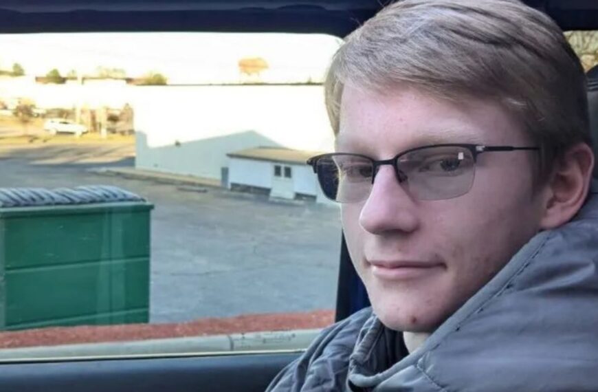 Armed man shot and killed after entering perimeter of Trump’s Mar-a-Lago residence