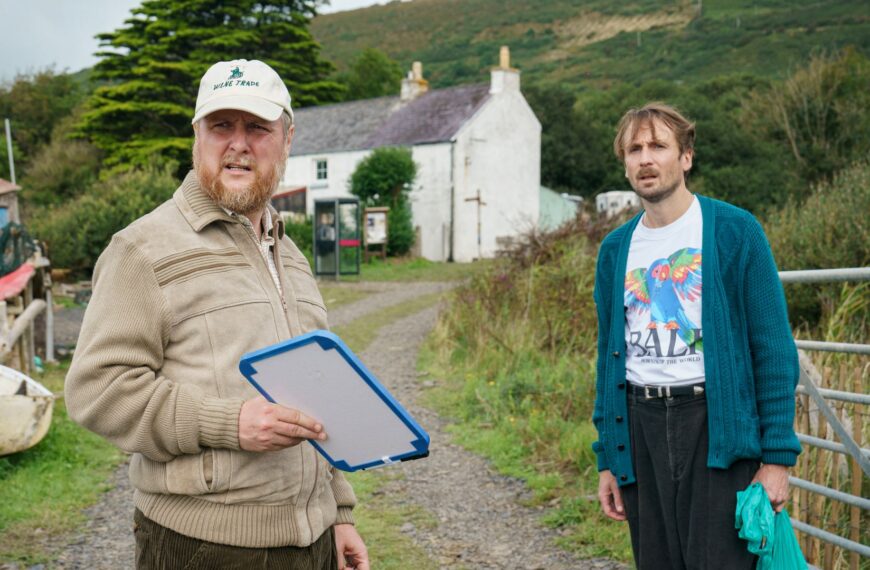 The Ballad Of Wallis Island stars on becoming a word-of-mouth hit – and asking A-listers for selfies