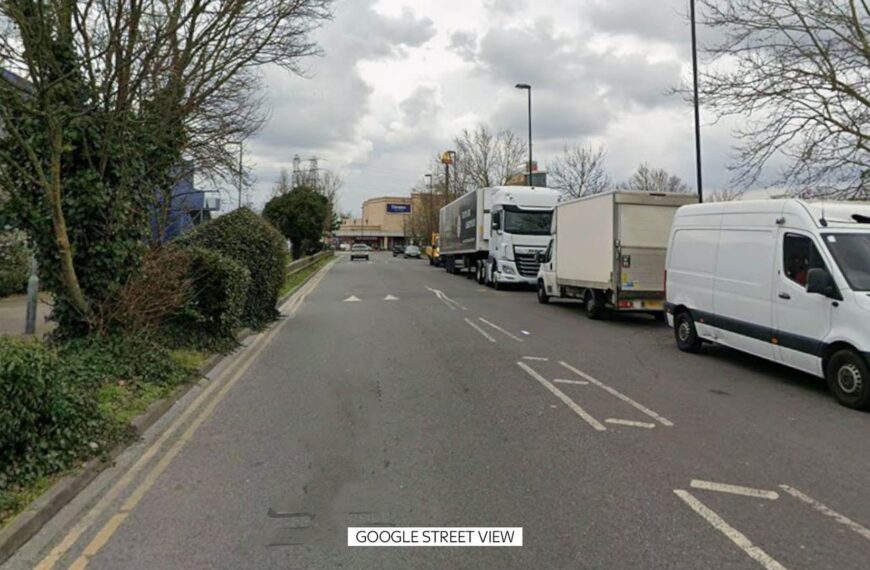 Two men and a woman arrested after man in his 20s stabbed to death in Valley Retail Park in Croydon