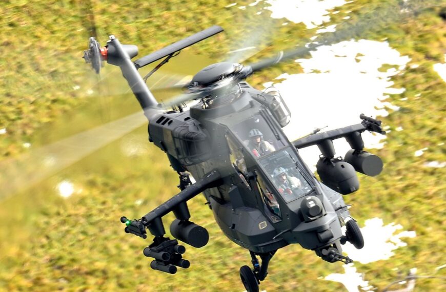 Healey meets Leonardo boss amid Yeovil closure threat