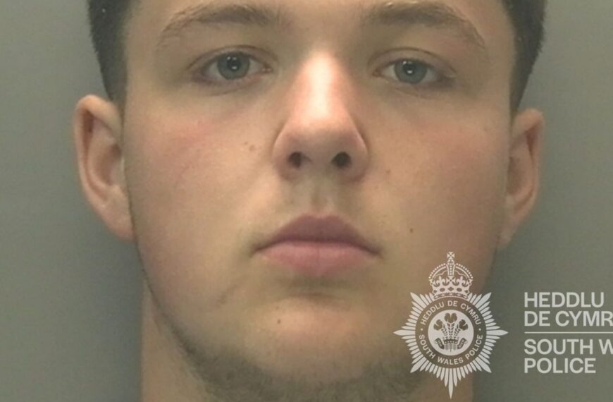 Teenagers jailed for murder after ‘kind’ dad stabbed in heart during racist attack