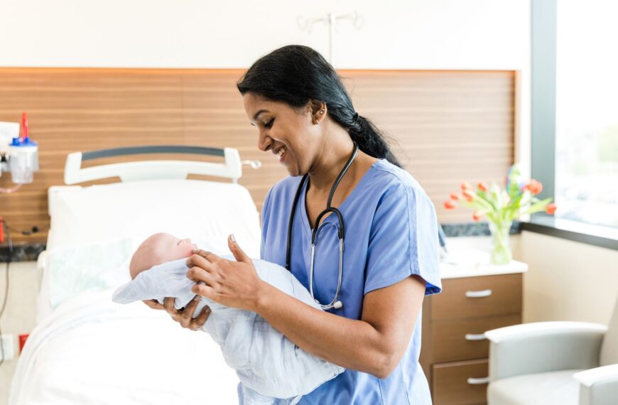 Newly qualified midwives struggle to land job – despite ‘chronic’ staff shortages