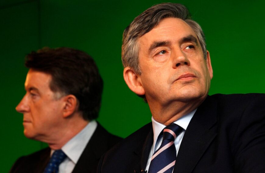 Gordon Brown says Mandelson ‘betrayed his country and put Britain at risk’ with Epstein emails