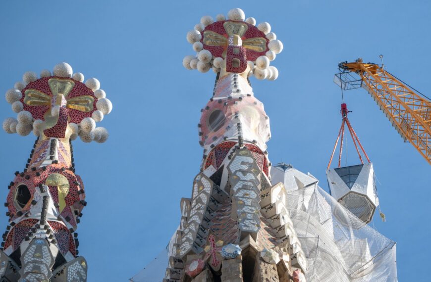 Barcelona’s Sagrada Familia reaches maximum height as cross is placed on Tower of Jesus Christ