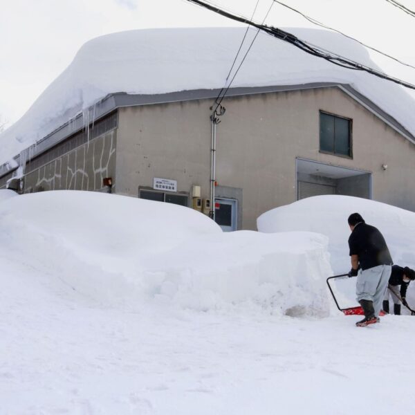 At least 35 killed after weeks of heavy snowfall in Japan