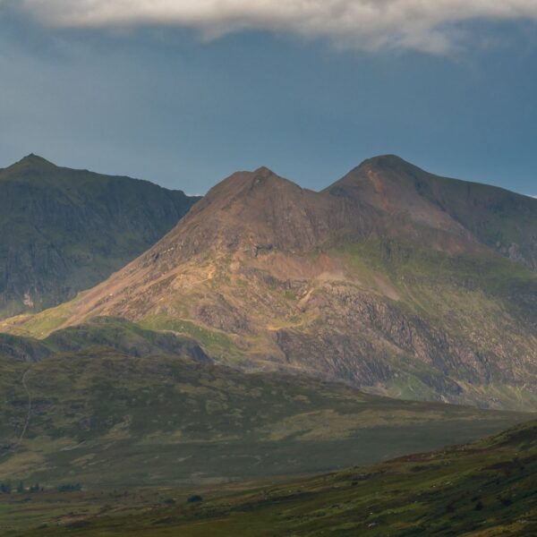 Bodies found in Eryri mountain range during search for two missing men
