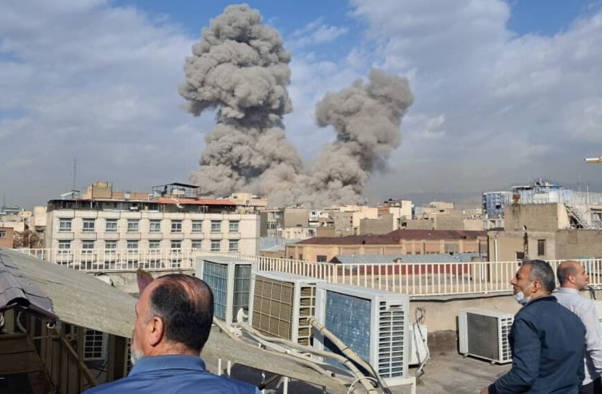 Trump is going for regime change despite positive talks with Iran