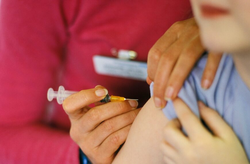 Starmer warns ‘public health isn’t a culture war’ after measles outbreak