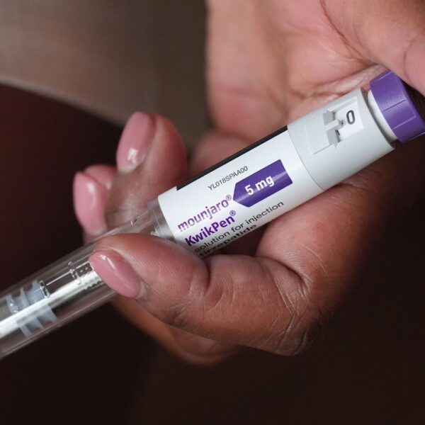 GP practices to be offered £3,000 bonus for prescribing weight loss jabs