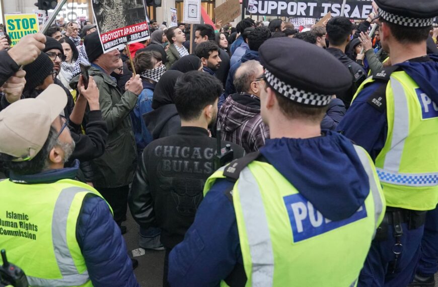 Police to use Thames to separate protesters at Al Quds protest