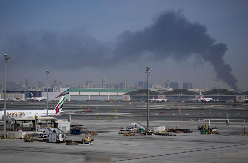 Almost 100,000 Brits stuck in Middle East as Iranian strikes force airports to close including Dubai and Doha