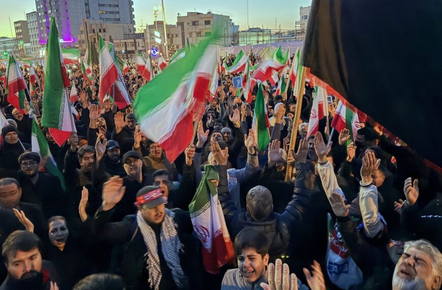 Iran’s regime looks vulnerable – but clerics and their supporters still control the streets