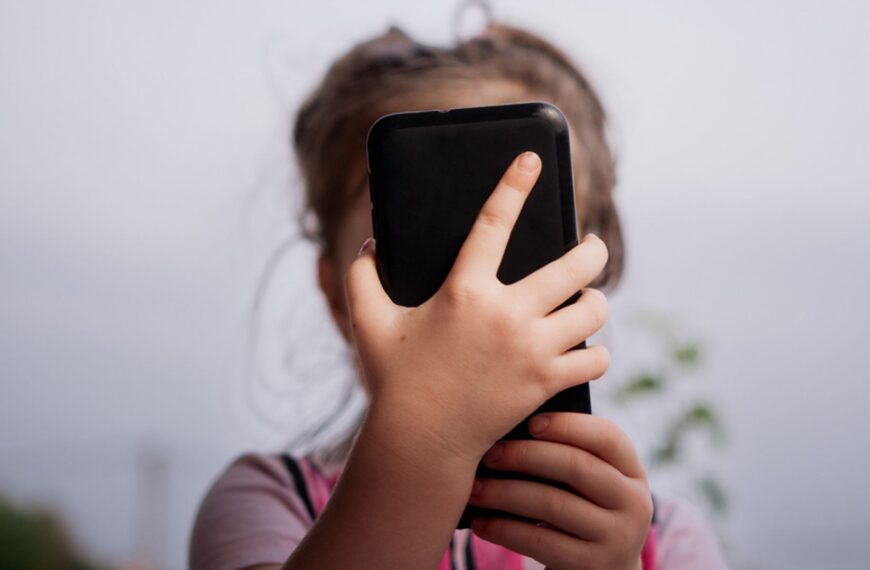 Jury to begin deliberations in landmark social media addiction trial