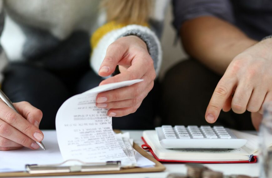 Energy bills to rise hundreds of pounds to three-year high