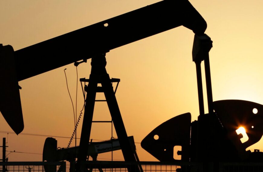 Biggest ever release of oil reserves to ease war supply disruption