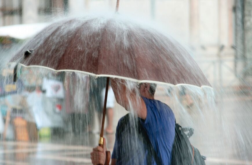 Wintry weather to return to UK with heavy rain and chance of snow