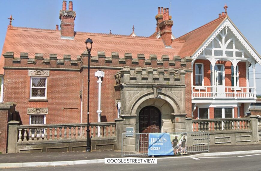 East Sussex: Man who told boarding school pupil ‘I love you’ banned from teaching