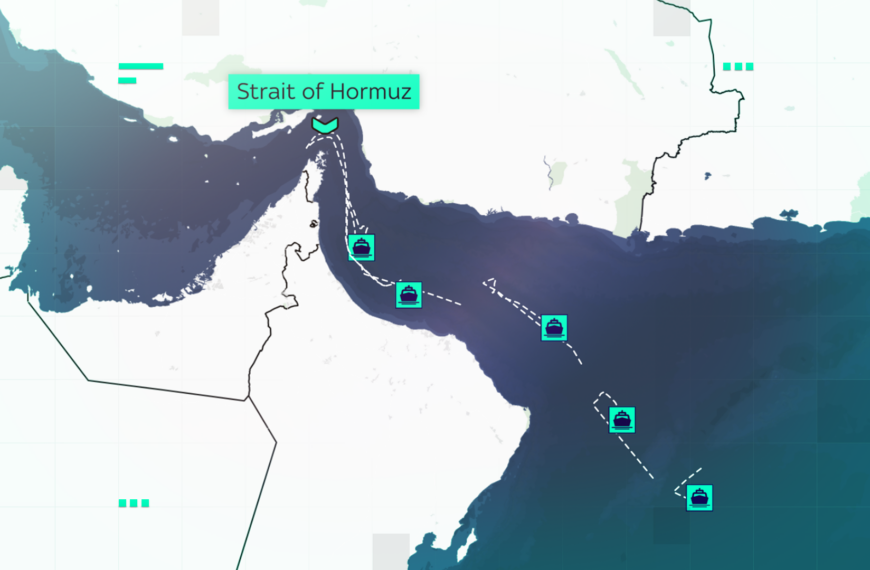 Ship tracking reveals tankers and millions of barrels of oil stuck in the Gulf