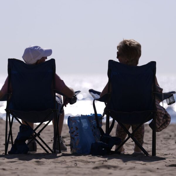 After warmest day of the year so far, Met Office warns of ‘cold plunge’ and chance of snow